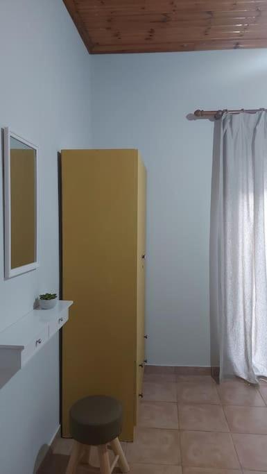 Colorful 2-Bedroom House In 가이오스 외부 사진